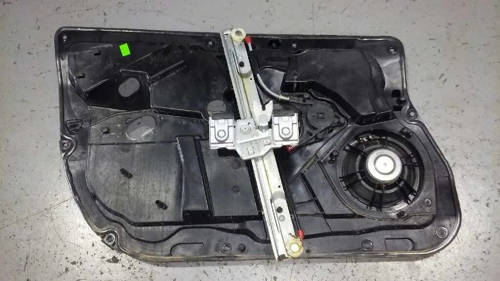 Elevalunas Delantero Derecho para Ford Fiesta (Ccn)