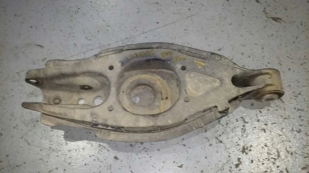Brazo Suspension Inferior Trasero Izquierdo para Mercedes-Benz Clase C (W203) Berlina