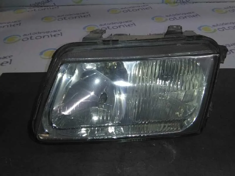 Faro Izquierdo para Audi A3 (8L)