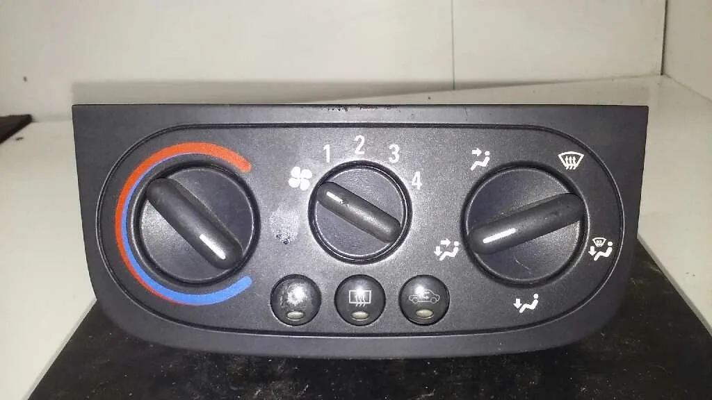 Mando Calefaccion / Aire Acondicionado para Opel Corsa C