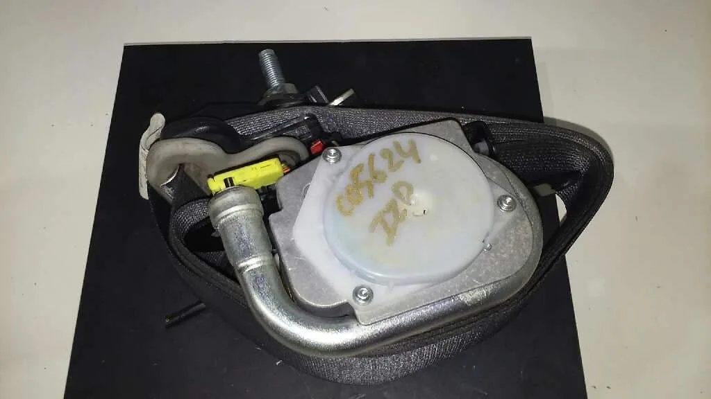 Pretensor Airbag Izquierdo para Mazda 6 Berlina (Gg)