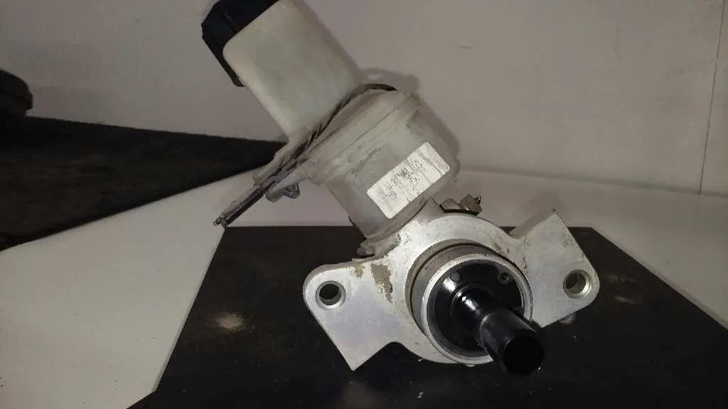 Bomba Freno para Mazda 6 Berlina (Gg)