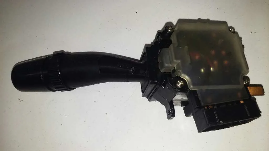Mando Limpia para Hyundai Accent (Lc)