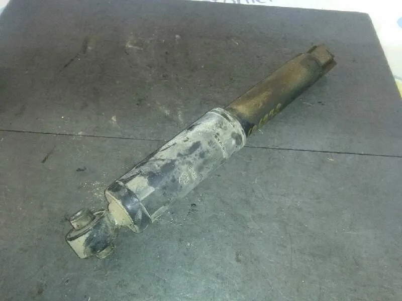 Amortiguador Trasero Derecho para Hyundai I20