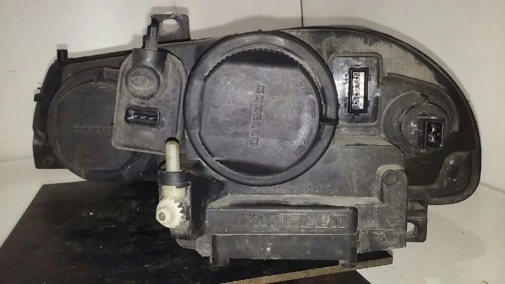 Faro Derecho para Alfa Romeo 156 (116)