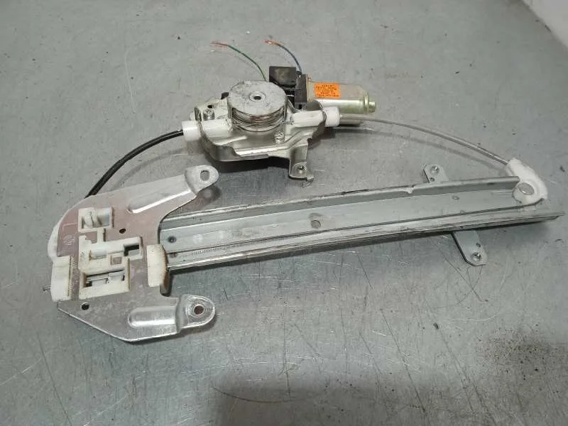 Elevalunas Trasero Izquierdo para Nissan X-Trail (T30)