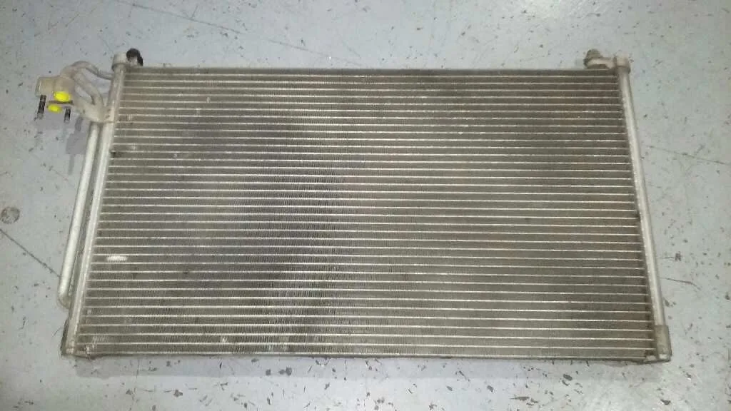 Condensador / Radiador Aire Acondicionado para Kia Rio