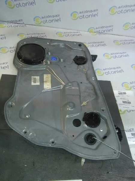 Elevalunas Delantero Derecho para Seat Ibiza (6L1)