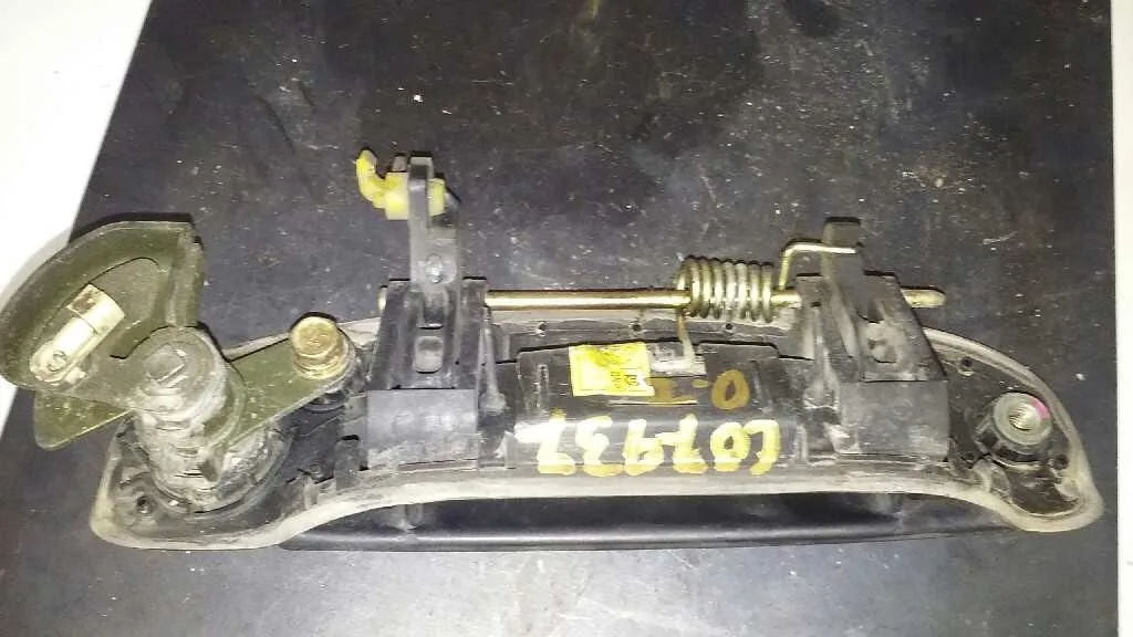 Maneta Exterior Delantera Izquierda para Hyundai Getz (Tb)
