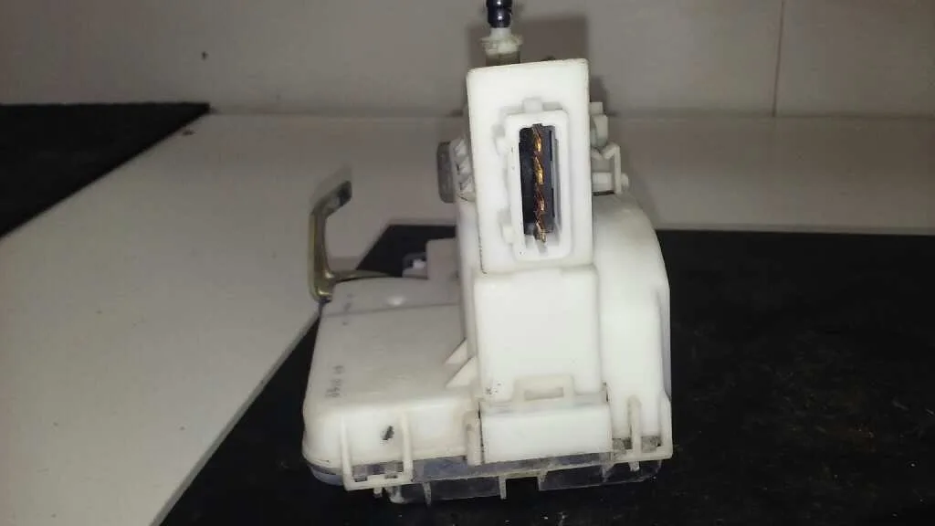 Cerradura Puerta Delantera Derecha para Seat Cordoba Berlina (6K2)