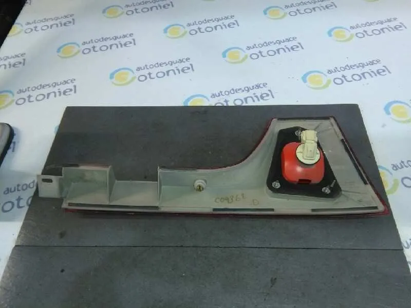 Piloto Trasero Derecho Interior para Seat Cordoba Berlina (6K2)