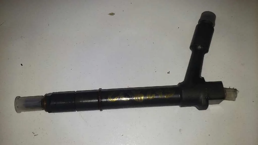 Inyector para Opel Corsa C