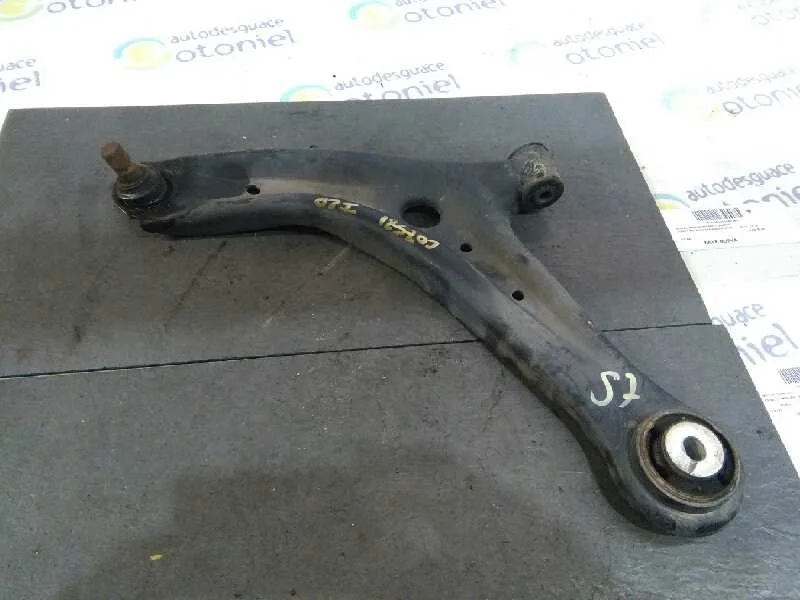 Brazo Suspension Inferior Delantero Izquierdo para Ford Fiesta (Ccn)