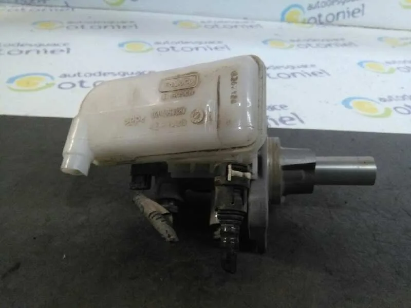 Bomba Freno para Ford Fiesta (Ccn)
