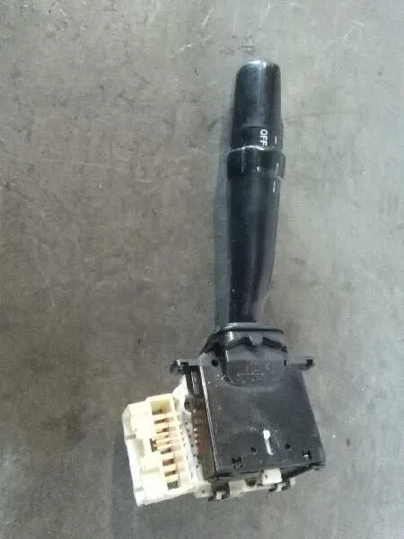 Mando Intermitentes para Toyota Avensis Berlina (T 22)