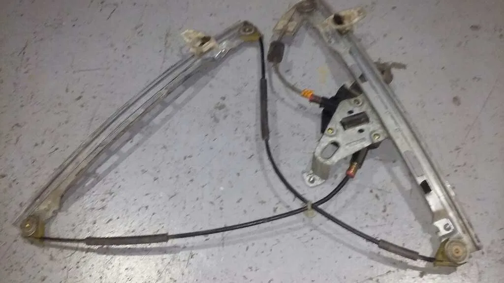 Elevalunas Delantero Izquierdo para Peugeot 206 Berlina
