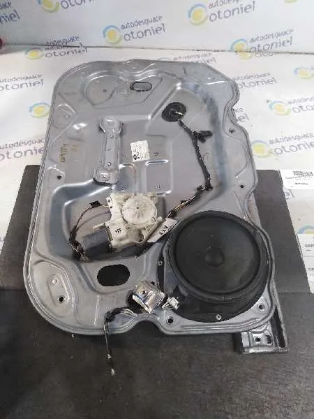 Elevalunas Delantero Derecho para Ford Focus Sportbreak (Cap)
