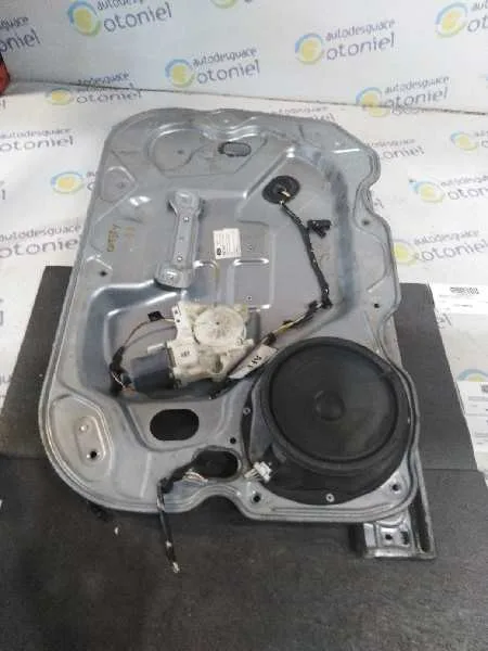 Elevalunas Delantero Derecho para Ford Focus Sportbreak (Cap)