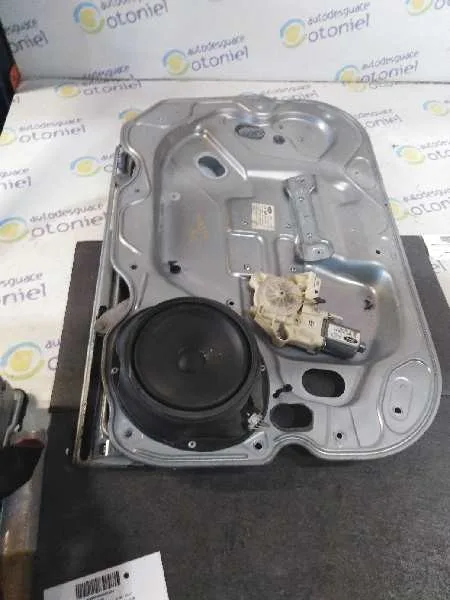 Elevalunas Delantero Izquierdo para Ford Focus Sportbreak (Cap)