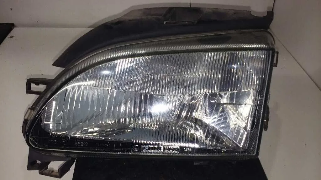 Faro Izquierdo para Seat Arosa (6H1)