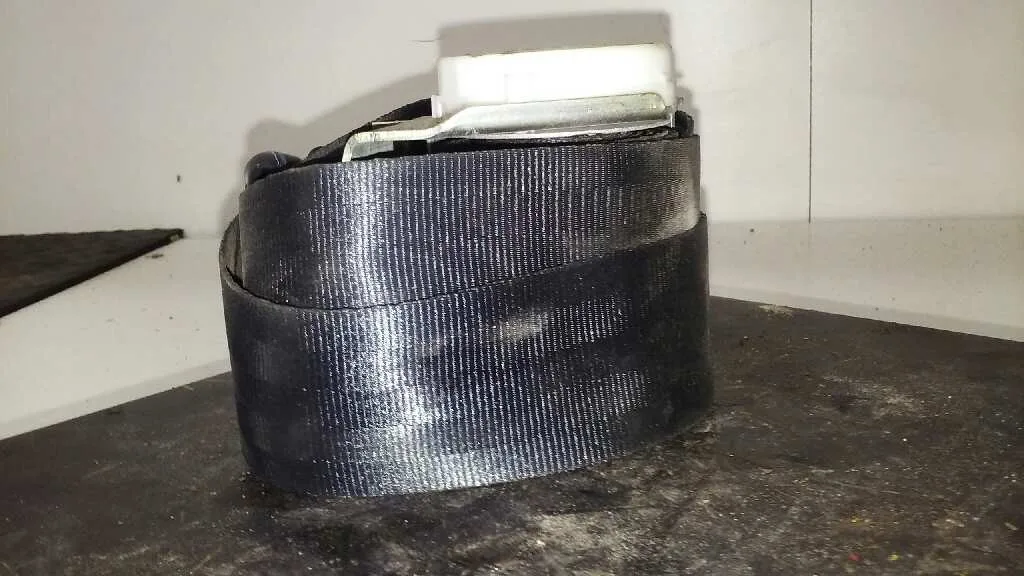 Cinturon Seguridad Trasero Izquierdo para Ford Fiesta (Cb1)