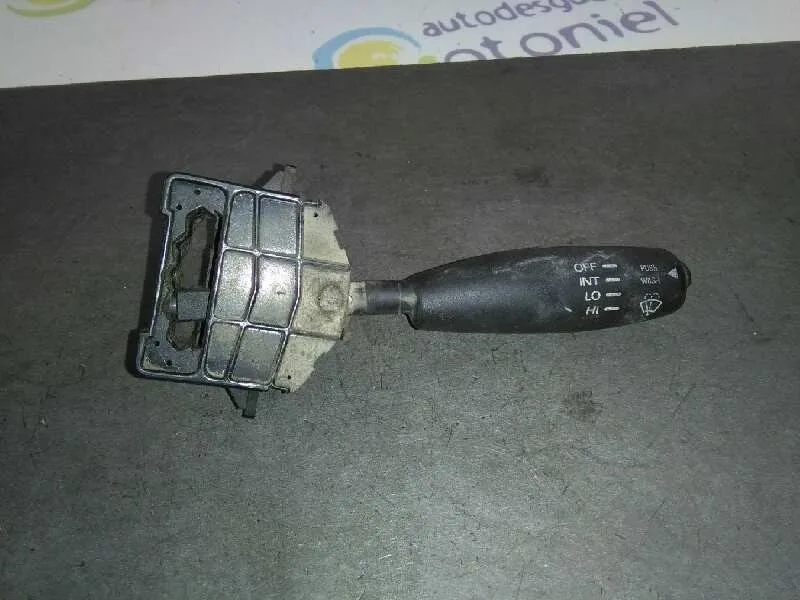 Mando Limpia para Nissan Cabstar