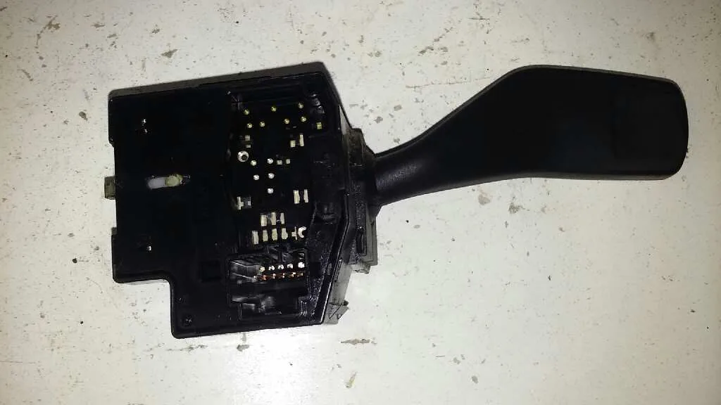 Mando Luces para Ford Focus Berlina (Cap)