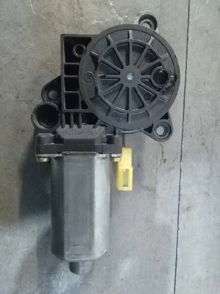Motor Elevalunas Delantero Derecho para Ford Fiesta (Cbk)