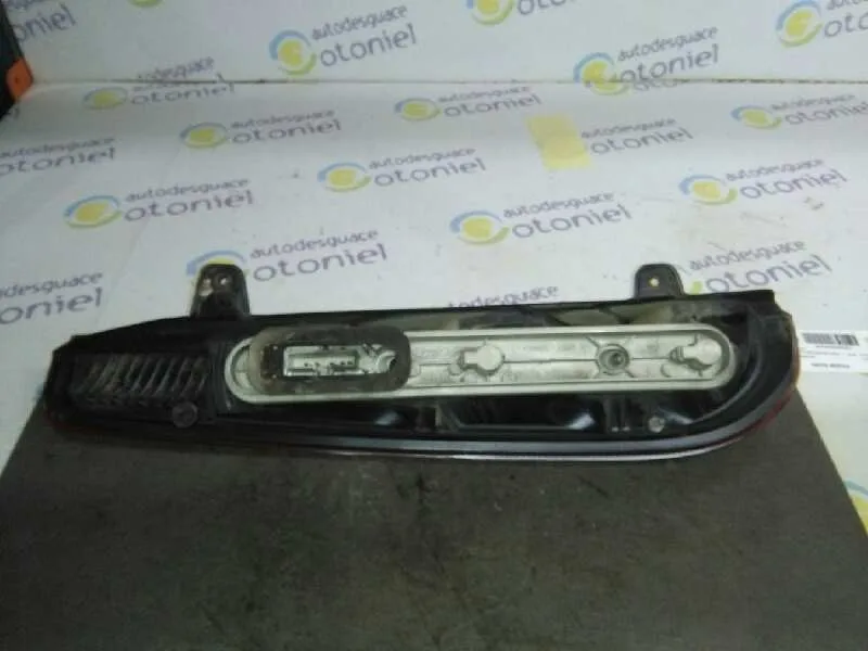 Piloto Trasero Derecho para Ford Focus Sportbreak (Cap)