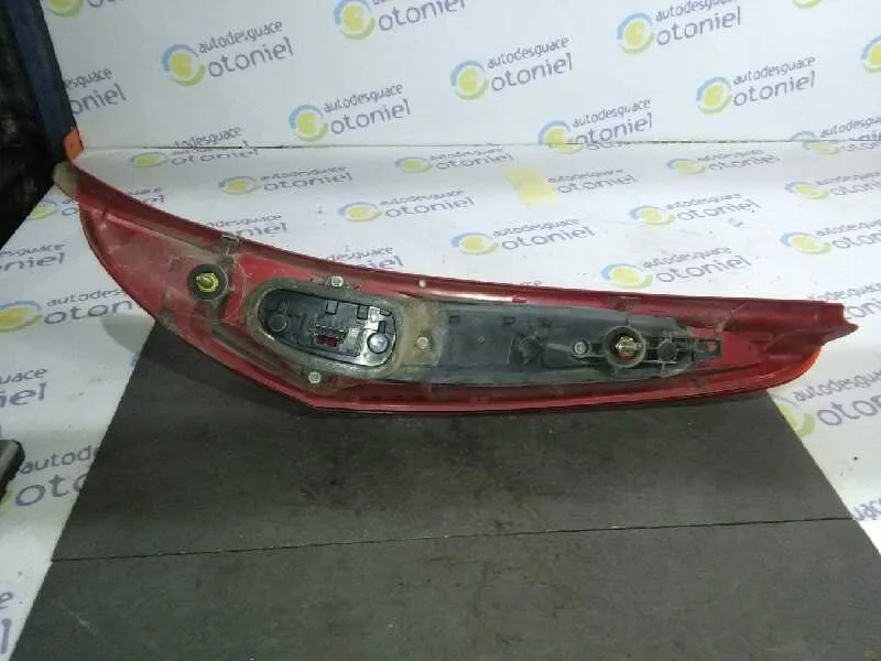 Piloto Trasero Izquierdo para Fiat Punto Berlina (188)