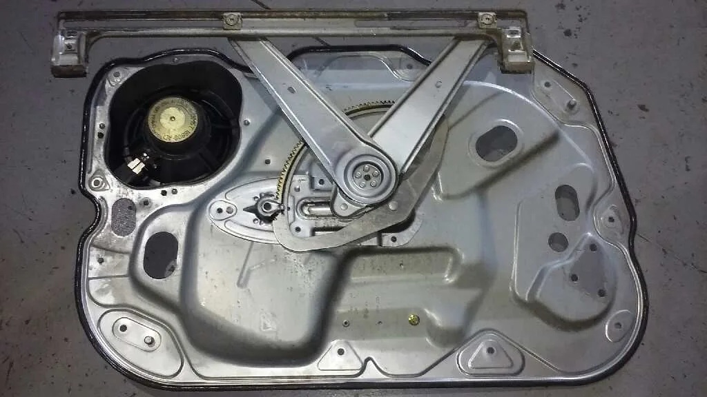 Elevalunas Delantero Derecho para Ford Focus C-Max (Cap)