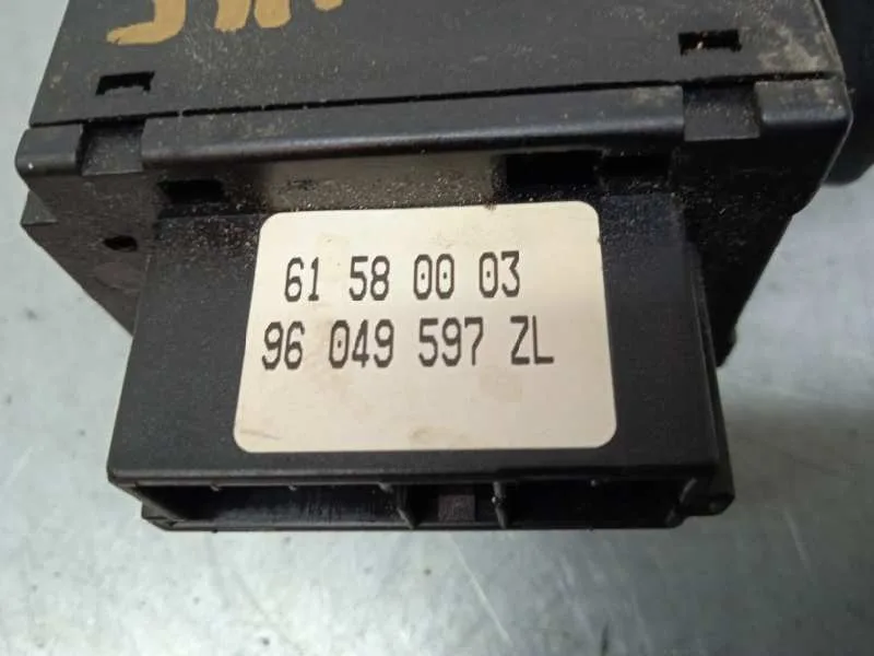 Mando Limpia para Peugeot 106 (S2)
