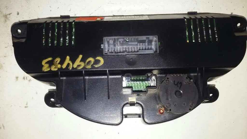Mando Climatizador para Ford Focus Berlina (Cak)