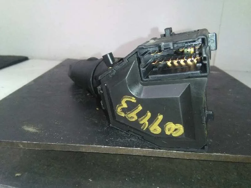 Mando Limpia para Nissan Primera Berlina (P12)