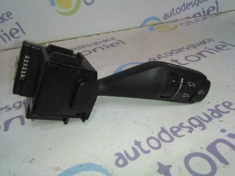 Mando Limpia para Ford Focus Berlina (Cap)