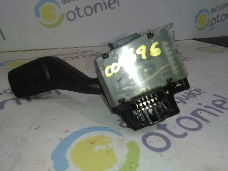 Mando Limpia para Ford Focus Berlina (Cap)