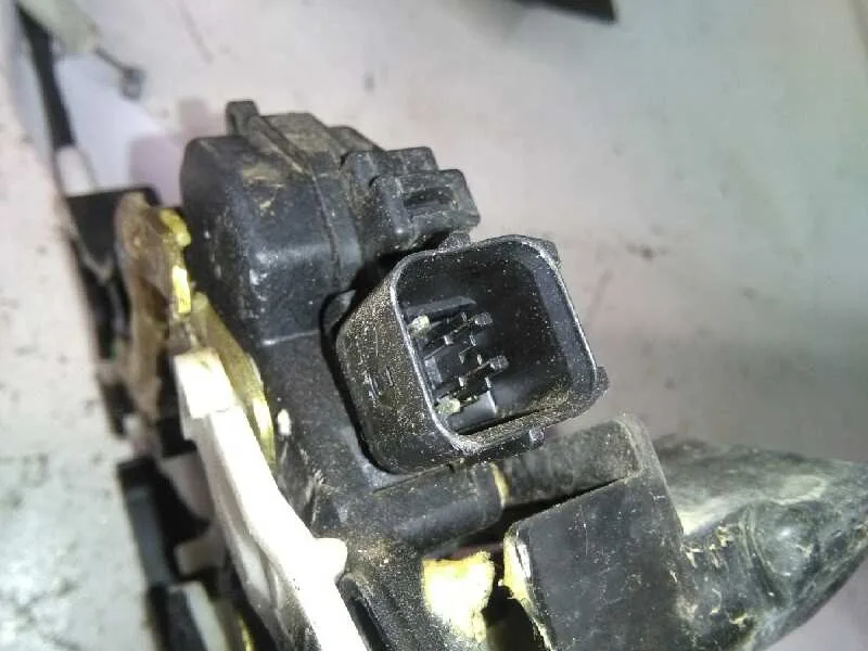Cerradura Puerta Trasera Izquierda para Mitsubishi Colt Berlina 5 (Z30A)