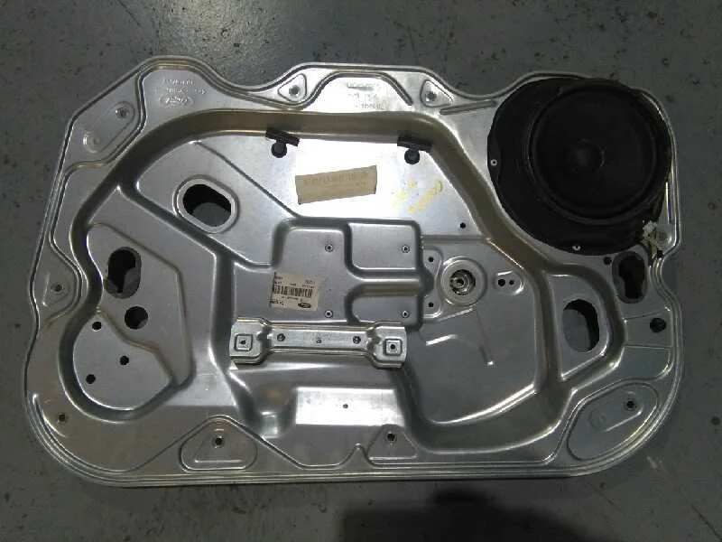 Elevalunas Delantero Derecho para Ford Focus Berlina (Cap)