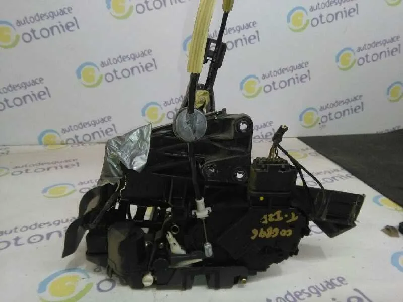 Cerradura Puerta Trasera Izquierda para Ford Focus Berlina (Cap)