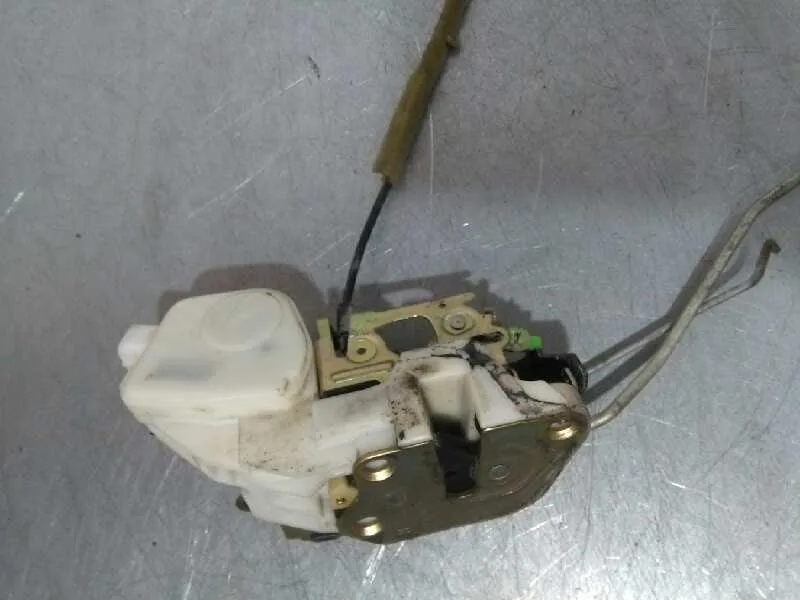 Cerradura Puerta Delantera Derecha para Mitsubishi Montero Pinin (H60/H70)
