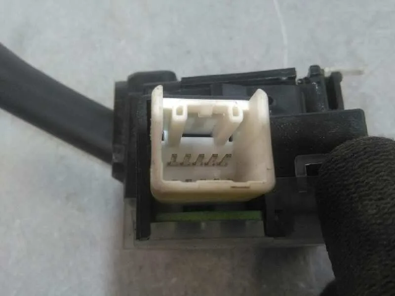 Mando Luces para Mitsubishi Montero Pinin (H60/H70)