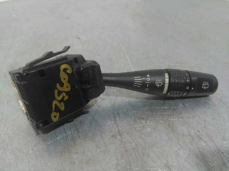 Mando Limpia para Mitsubishi Montero Pinin (H60/H70)