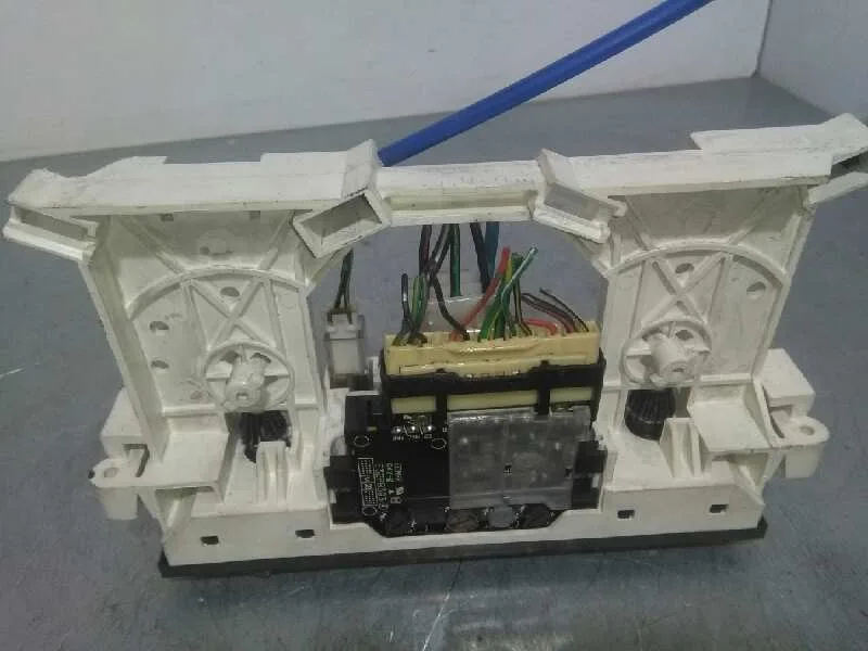 Mando Calefaccion / Aire Acondicionado para Mitsubishi Montero Pinin (H60/H70)