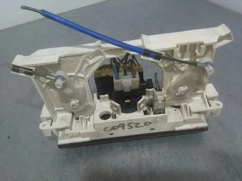 Mando Calefaccion / Aire Acondicionado para Mitsubishi Montero Pinin (H60/H70)