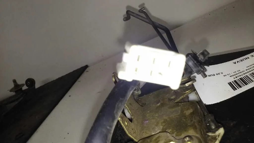 Cerradura Puerta Delantera Izquierda para Mazda Premacy (Cp)