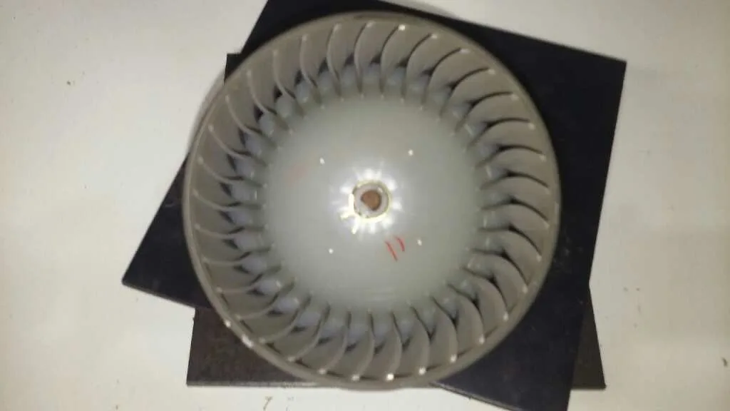 Motor Calefaccion para Mitsubishi Colt Berlina 5 (Z30A)