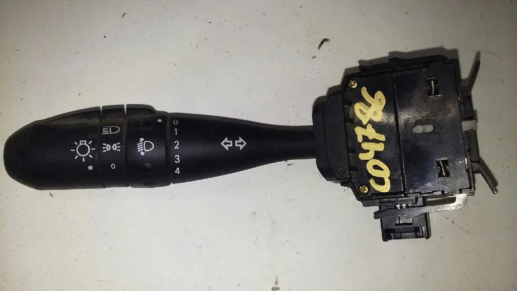 Mando Luces para Mitsubishi Colt Berlina 5 (Z30A)