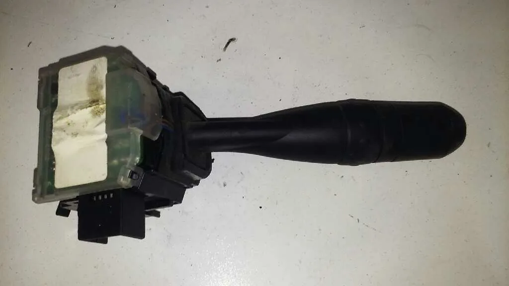 Mando Luces para Mitsubishi Colt Berlina 5 (Z30A)