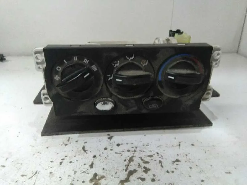 Mando Calefaccion / Aire Acondicionado para Kia Carens