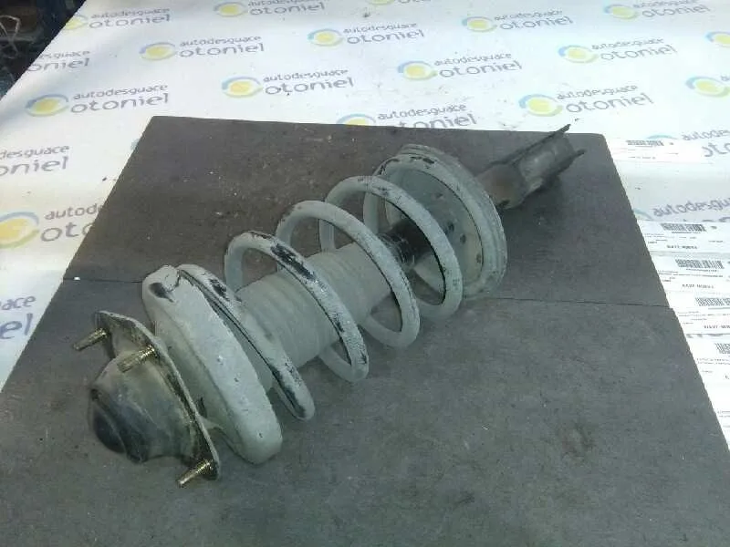 Amortiguador Delantero Derecho para Kia Sephia